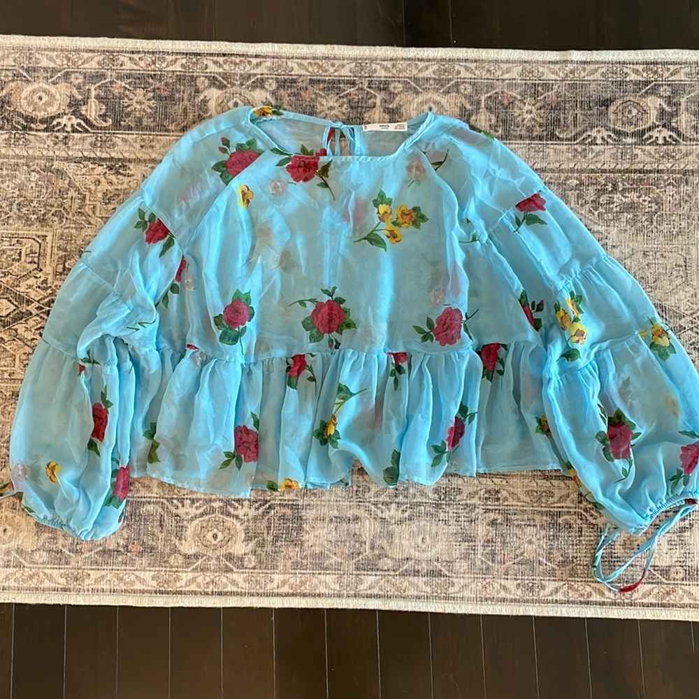 Mango oversized blue floral top size xs